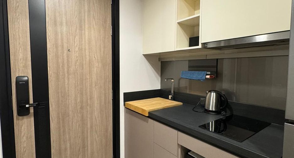 Apartamento en alquiler de 1 habitaciones en Khlong Toei, Bangkok