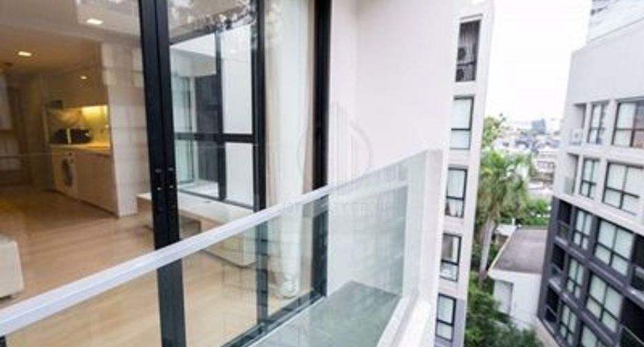 For sale 2 bedrooms condo in Khlong Toei, Bangkok