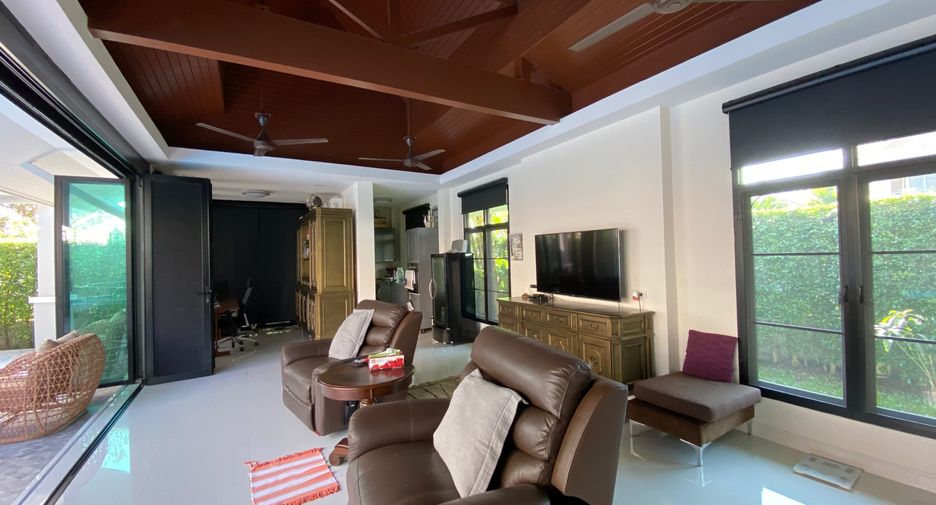 Casa en venta de 4 habitaciones en Doi Saket, Chiang Mai