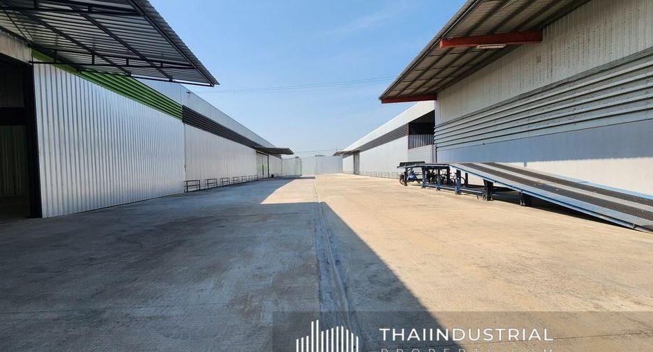 For rent warehouse in Lat Lum Kaeo, Pathum Thani
