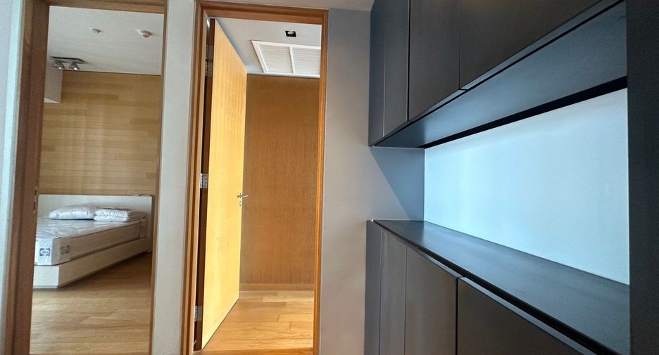 Condo en alquiler de 2 habitaciones en Sathon, Bangkok