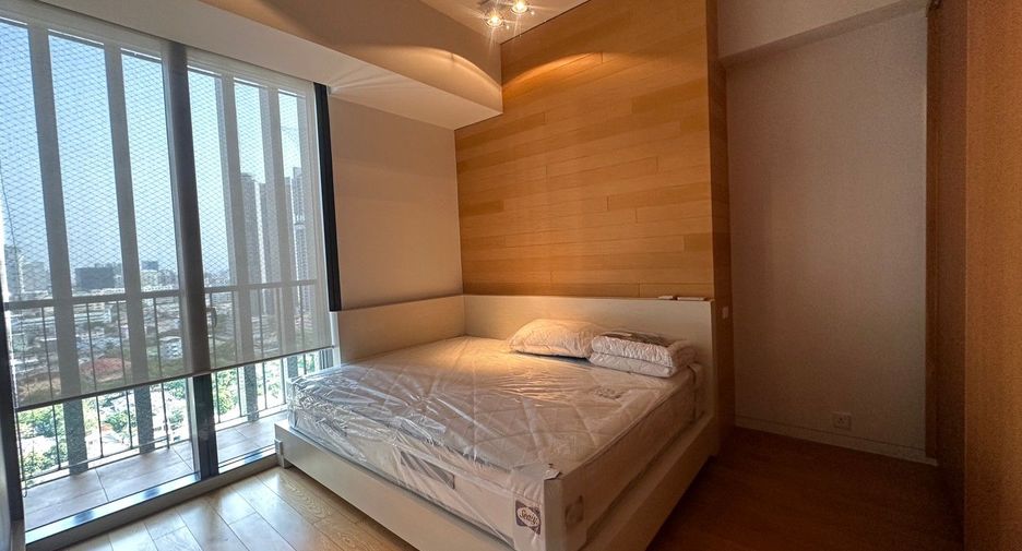 Condo en alquiler de 2 habitaciones en Sathon, Bangkok