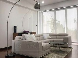 For rent and for sale 3 bedrooms townhouse in Watthana, Bangkok