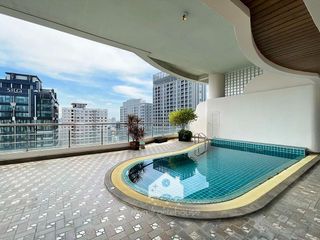 For rent 4 Beds condo in Khlong Toei, Bangkok