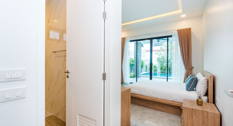 For sale 3 bedrooms house in Cha Am, Phetchaburi