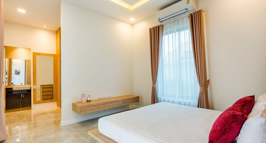 For sale 3 bedrooms house in Cha Am, Phetchaburi