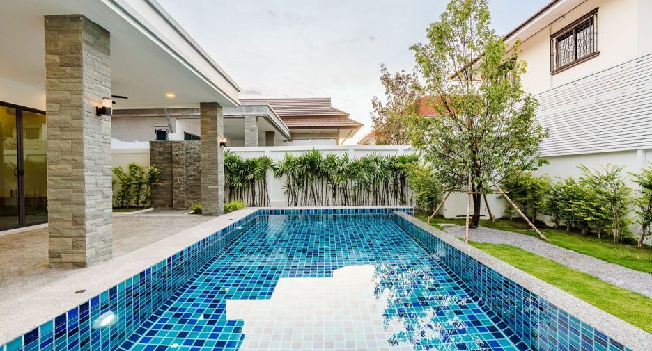 For sale 3 bedrooms house in Cha Am, Phetchaburi