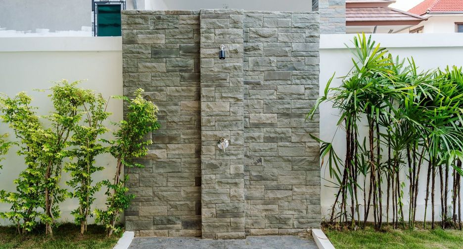 For sale 3 bedrooms house in Cha Am, Phetchaburi