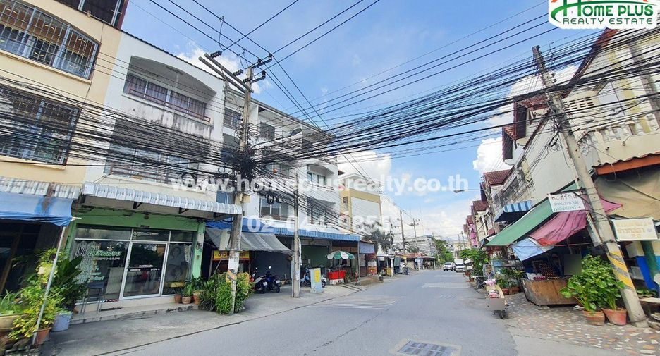For sale 7 bed retail Space in Mueang Chon Buri, Chonburi
