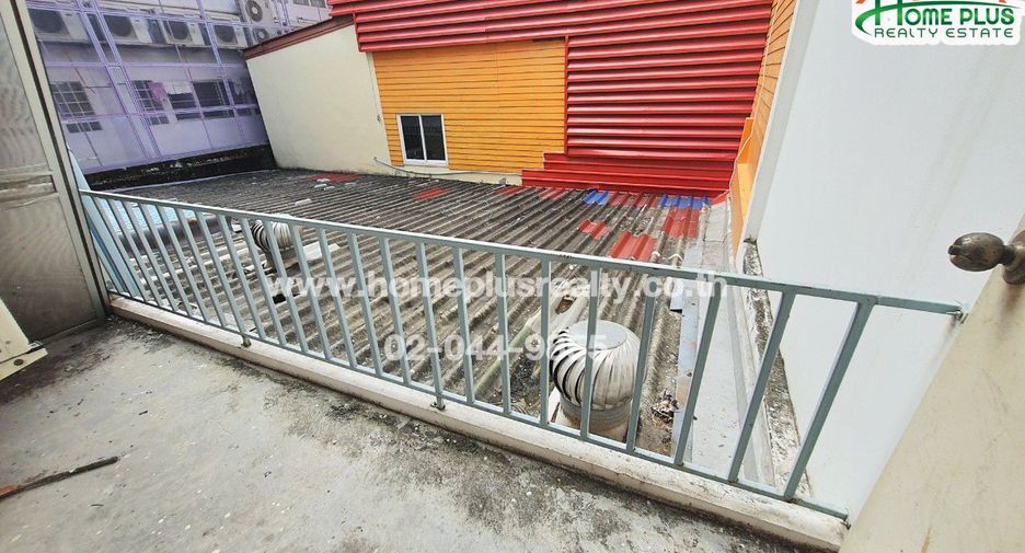 ขาย 7 เตียง พื้นที่ค้าปลีก ใน เมืองชลบุรี, ชลบุรี
