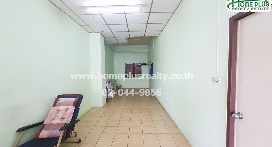 Продажа 7 спальни торговое помещение в Mueang Chon Buri, Чонбури