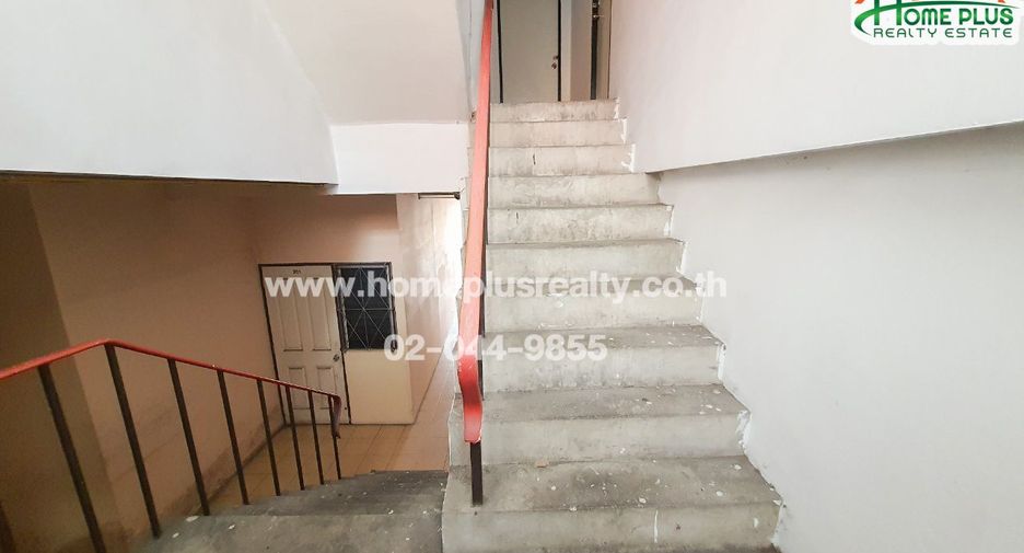 Продажа 7 спальни торговое помещение в Mueang Chon Buri, Чонбури