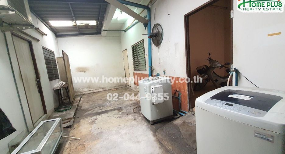 Продажа 7 спальни торговое помещение в Mueang Chon Buri, Чонбури