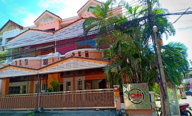 For sale 7 bedrooms retail Space in Saphan Sung, Bangkok