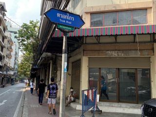 For rent 6 bed retail Space in Samphanthawong, Bangkok