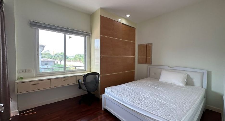 For rent and for sale 3 bedrooms house in Bang Lamung, Chonburi