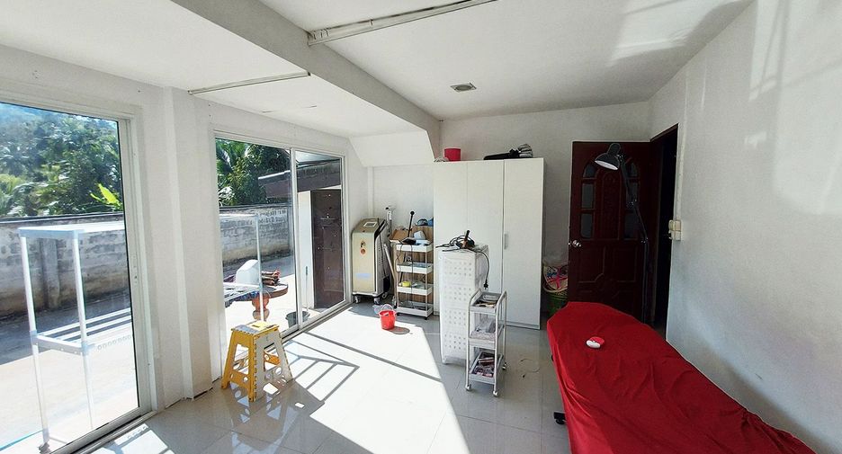For sale 1 Beds retail Space in Ban Khai, Rayong