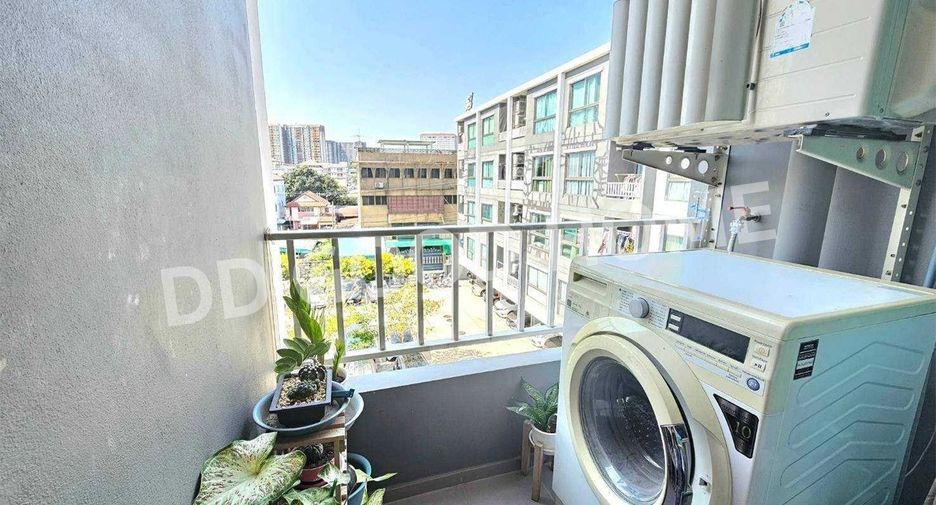 For sale 1 bed condo in Bang Phlat, Bangkok