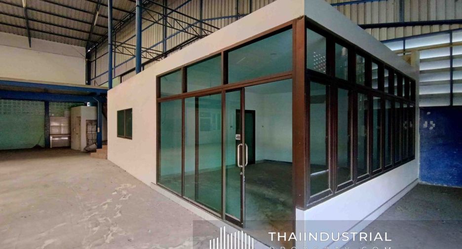 For rent warehouse in Ban Bueng, Chonburi