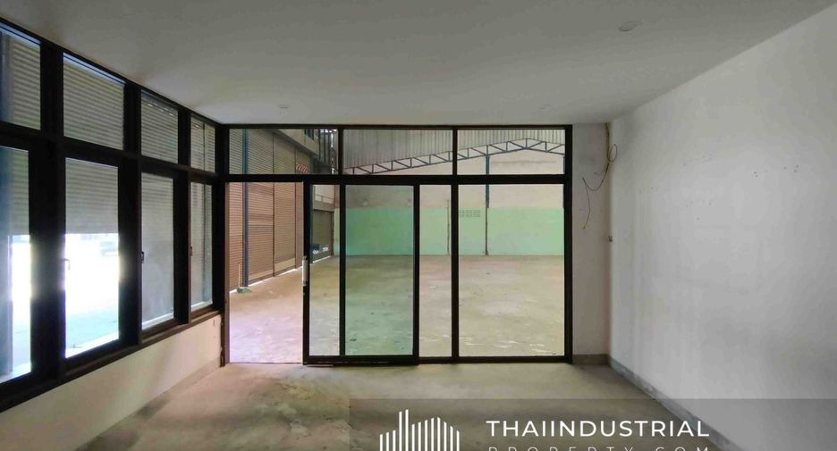 For rent warehouse in Ban Bueng, Chonburi