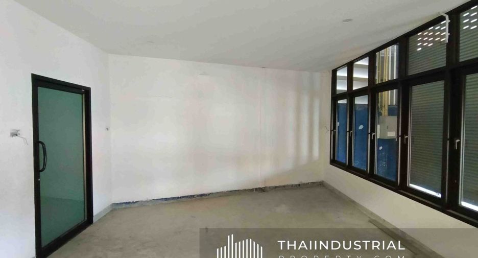 For rent warehouse in Ban Bueng, Chonburi