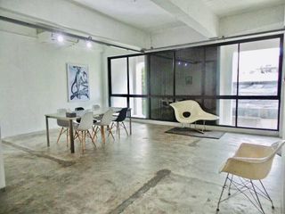 For rent and for sale office in Din Daeng, Bangkok