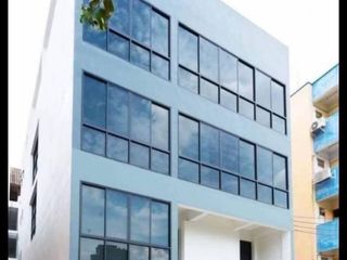 For rent and for sale office in Din Daeng, Bangkok