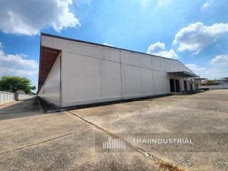 For rent warehouse in Lam Luk Ka, Pathum Thani