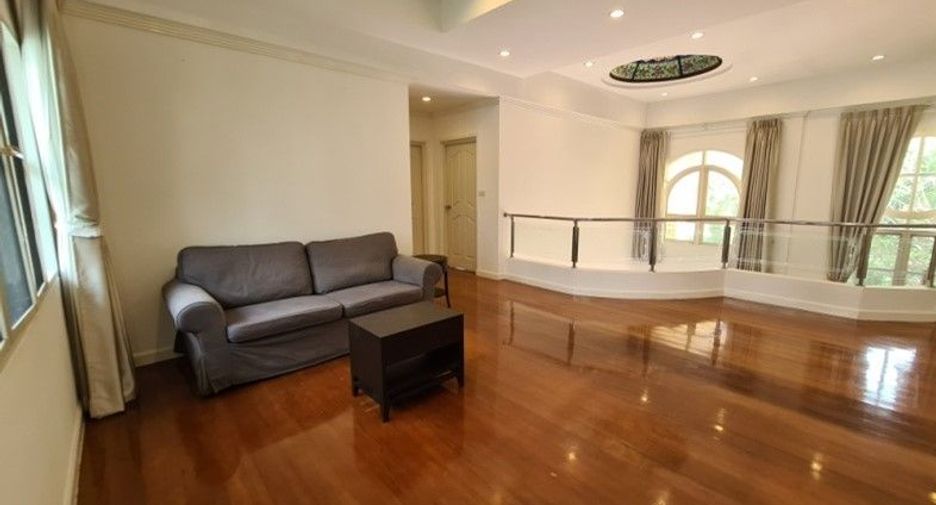 For rent 4 bedrooms house in Mueang Samut Prakan, Samut Prakan