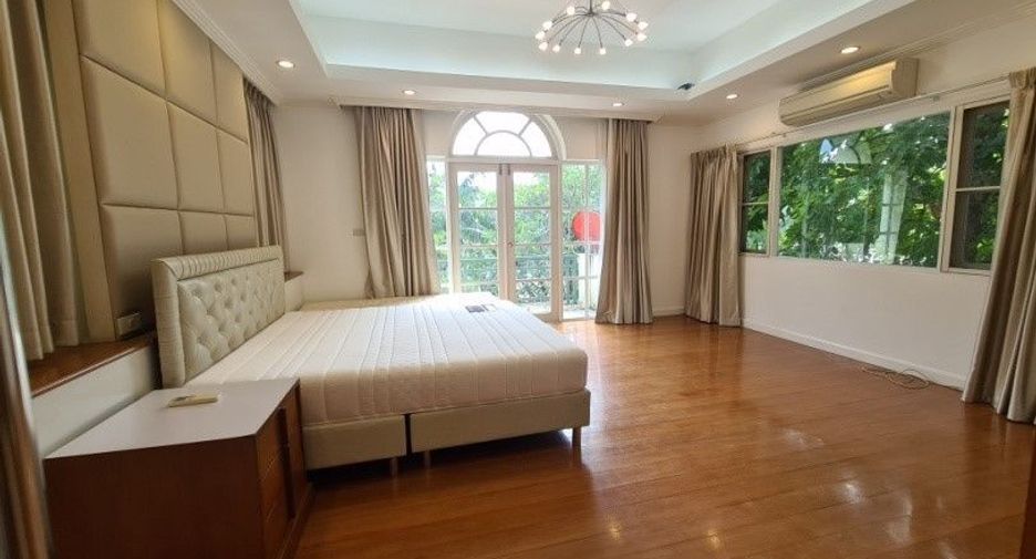 For rent 4 bedrooms house in Mueang Samut Prakan, Samut Prakan