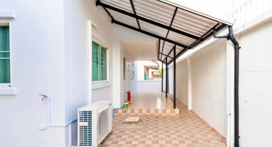 For sale 3 ベッドルーム house in Mueang Chon Buri, Chonburi