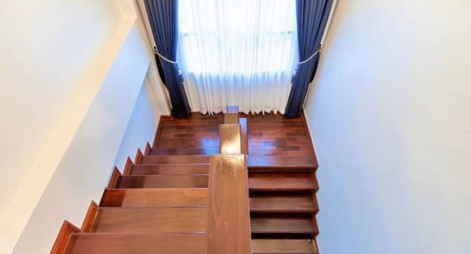 For sale 3 ベッドルーム house in Mueang Chon Buri, Chonburi
