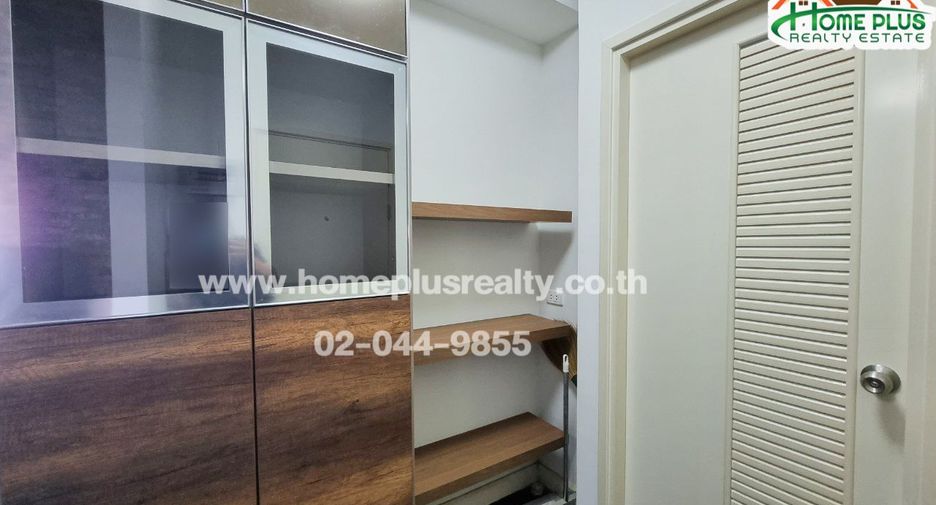 For sale 1 bed apartment in Bang Phli, Samut Prakan