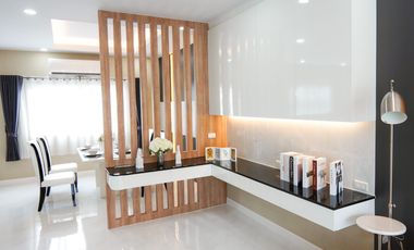 For sale 3 bedrooms house in Thanyaburi, Pathum Thani