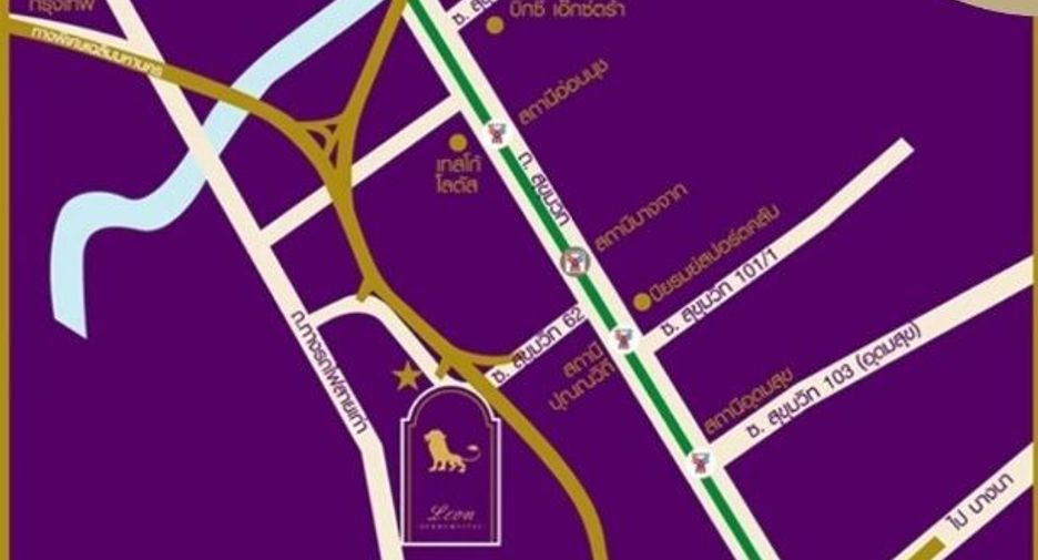 For sale 4 ベッドルーム townhouse in Phra Khanong, Bangkok