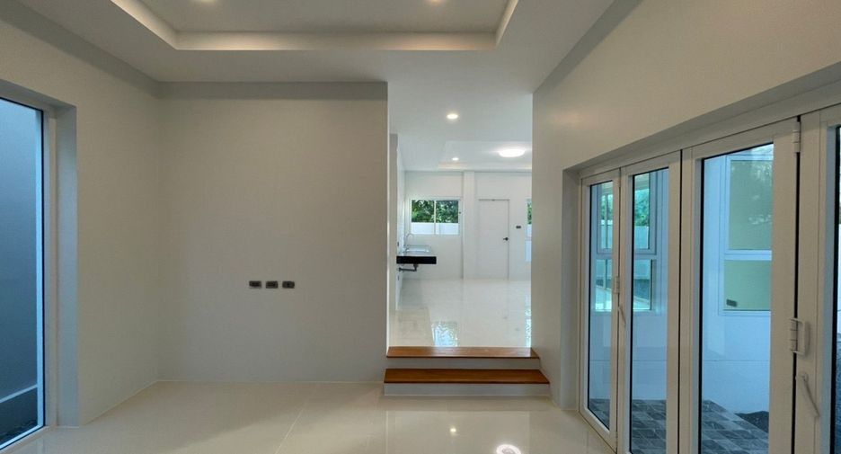 For sale 3 bedrooms house in Thalang, Phuket