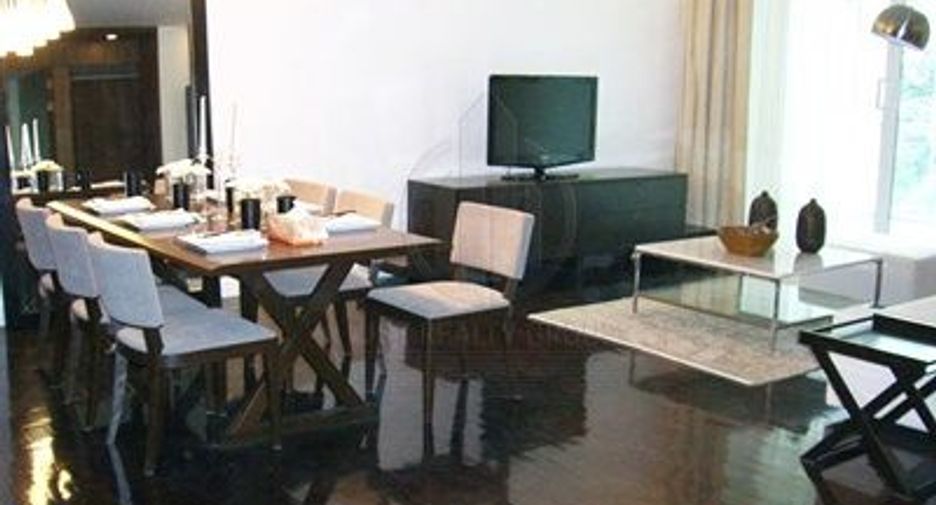 For rent 3 Beds apartment in Khlong Toei, Bangkok
