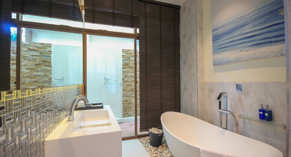 For sale 3 bedrooms villa in Hua Hin, Prachuap Khiri Khan