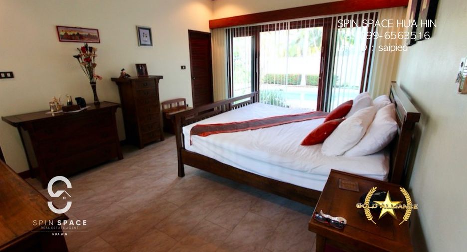 For sale 3 bedrooms villa in Sam Roi Yot, Prachuap Khiri Khan