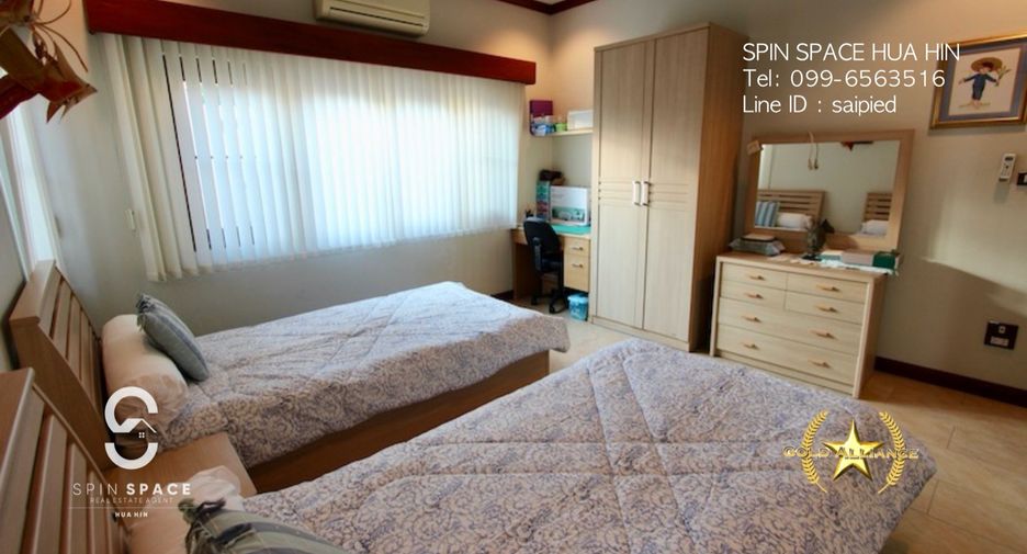 For sale 3 bedrooms villa in Sam Roi Yot, Prachuap Khiri Khan