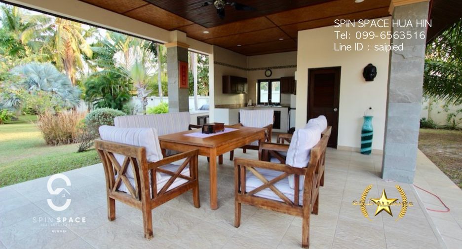 For sale 3 bedrooms villa in Sam Roi Yot, Prachuap Khiri Khan