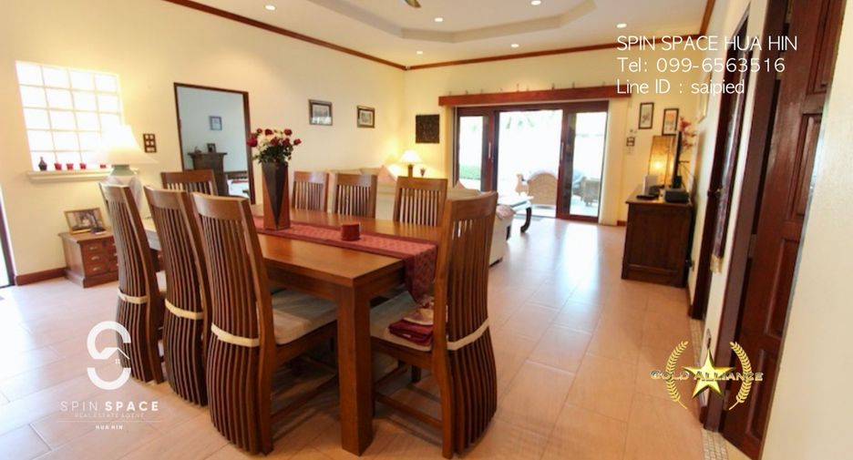 For sale 3 bedrooms villa in Sam Roi Yot, Prachuap Khiri Khan