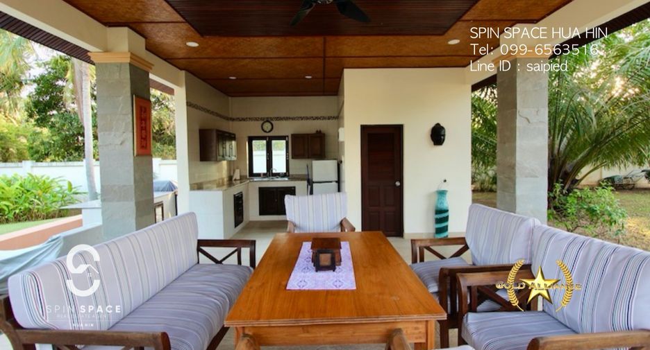 For sale 3 bedrooms villa in Sam Roi Yot, Prachuap Khiri Khan