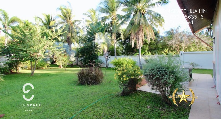 For sale 3 bedrooms villa in Sam Roi Yot, Prachuap Khiri Khan