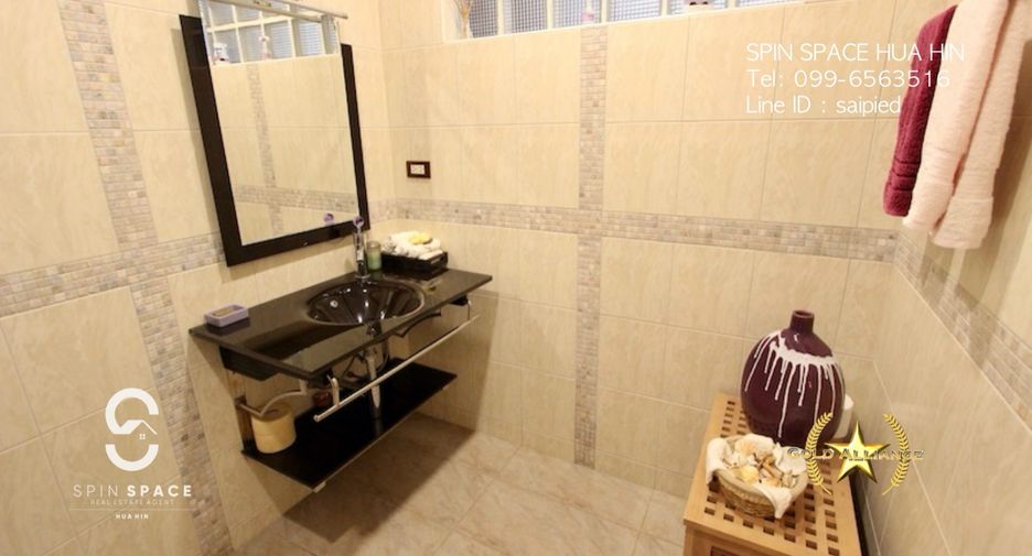 For sale 3 bedrooms villa in Sam Roi Yot, Prachuap Khiri Khan