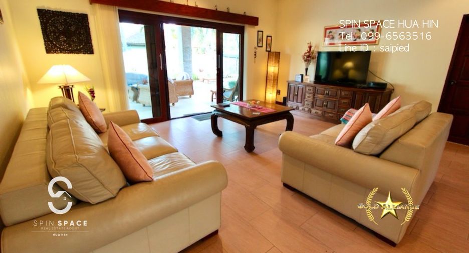 For sale 3 bedrooms villa in Sam Roi Yot, Prachuap Khiri Khan