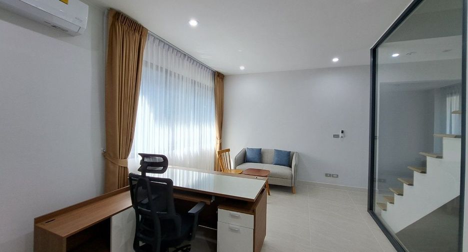 出租 3 卧室 独立屋 在 Suan Luang, 曼谷