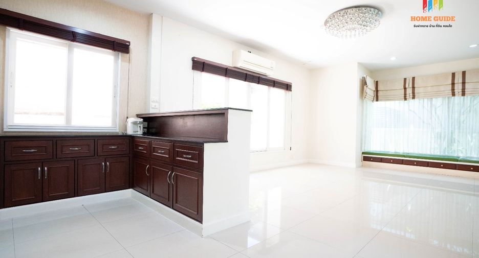 For sale 3 bed house in Mueang Nonthaburi, Nonthaburi Hipflat