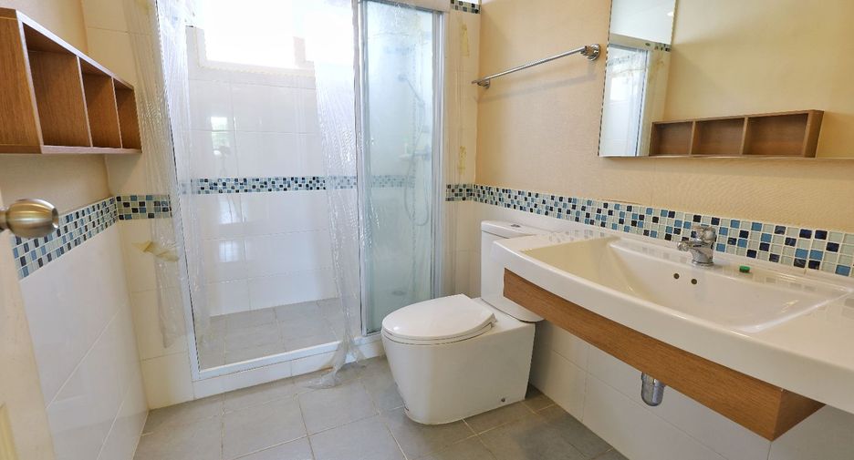 À vendre 4 chambres maison à Bang Khun Thian, Bangkok