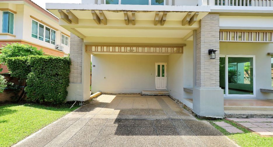 À vendre 4 chambres maison à Bang Khun Thian, Bangkok